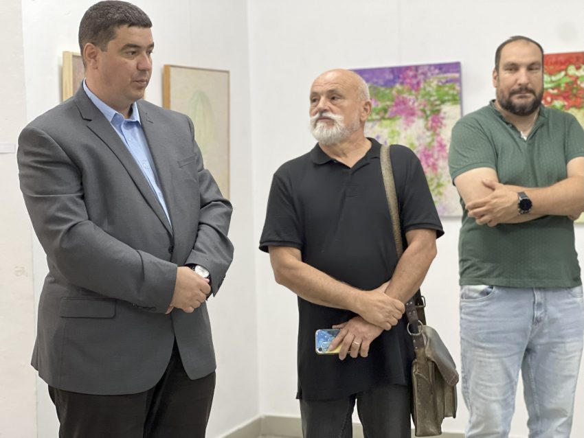 Astăzi a avut loc vernisajul celei de-a doua ediții a Salonului Argeșean de Arte Vizuale 4 vernisaj muzeu