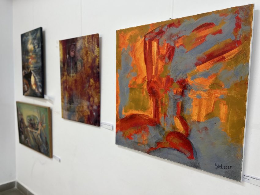 Astăzi a avut loc vernisajul celei de-a doua ediții a Salonului Argeșean de Arte Vizuale 3 vernisaj muzeu
