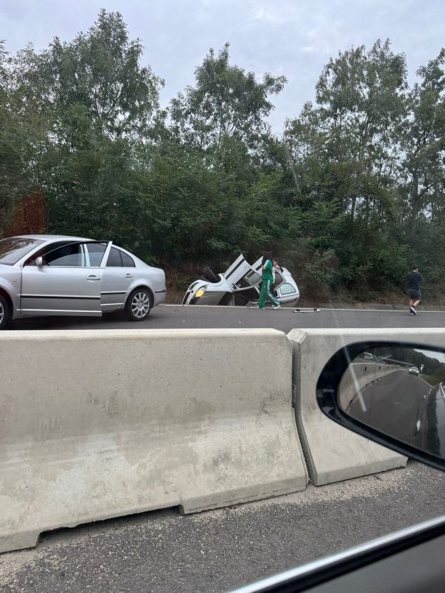 Un alt accident în Argeș. Mașină răsturnată la Albota! 1 Accident la Albota