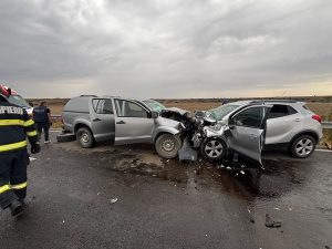 b7afe28b 65ab 4ca5 9804 2e50575ab454 - Accident grav în Popești! O persoană a murit, iar alte șapte au ajuns la spital