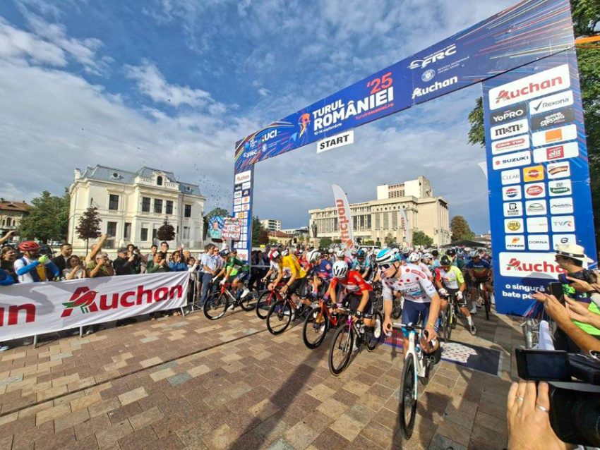 Start internațional din inima Piteștiului: Turul României la ciclism a început! 2 Sursă foto: FB Cristian Gentea.