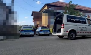 img 1 - Tragedie în fața școlii! Un elev de 13 ani a murit în timp ce își aștepta mama