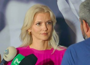 Alina Gorghiu: Glonțul ne-a trecut pe lângă ureche, dar pericolul nu a dispărut. Democrația nu se apără singură 1 Sursă foot: FB ALina Gorghiu