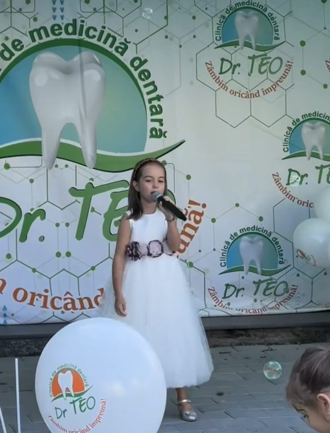 25f281ed 95a2 4b7e b18a e6494839940c - Săptămâna Zâmbetelor la Dr. Teo