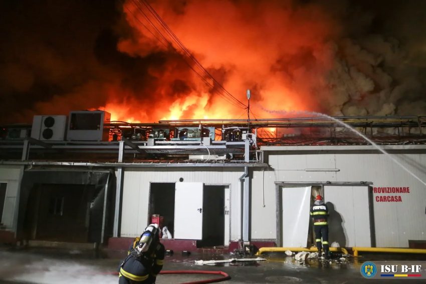 incendiu depozit capitala