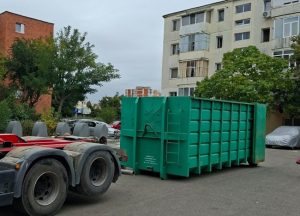 Start campanie: Containere speciale pentru deșeuri voluminoase și electrice în opt zone din Pitești 1 Sursă foto: FB Primăria Municipiului Pitești.