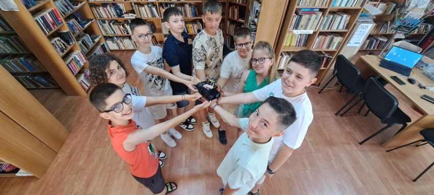 1e1811f6 6108 4cd7 922d 37fc7d4487c3 - Topoloveni, hub regional de inovație digitală pentru copii pe 3 octombrie