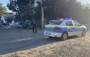 Avion de mici dimensiuni, prăbușit în apropierea unei unități militare 27 03289013 d32f 4674 bc80 fd7e65bcdb78 - Avion de mici dimensiuni, prăbușit în apropierea unei unități militare