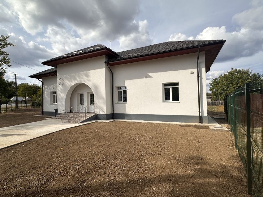 Primăria Costești sprijină persoanele vulnerabile. Adăpostul de Noapte a fost finalizat 1 557660499 1115908194059860 944242687177204591 n - Primăria Costești sprijină persoanele vulnerabile. Adăpostul de Noapte a fost finalizat