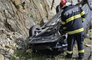 Accident cu victime lângă Balea Lac! Autoturism răsturnat! 25 vcx - Accident cu victime lângă Balea Lac! Autoturism răsturnat!