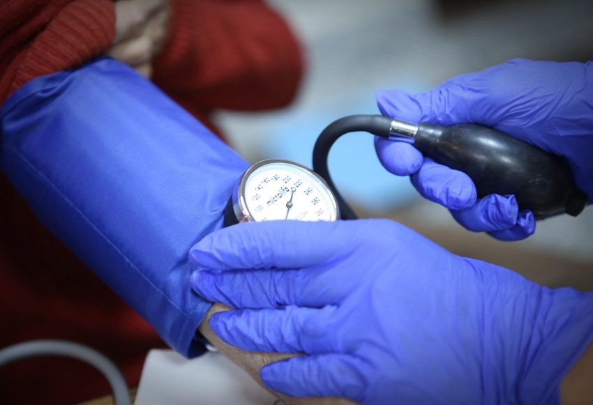 WhatsApp Image 2025 10 01 at 09.45.38 - ”INIMI ÎN MIȘCARE”, campanie pentru sănătate, lansată de OAMGMAMR Filiala Argeș, în parteneriat cu  Centrul Medical „Clubul Sănătății” și Școala Sanitară Postliceală „Prof. Dr. Nanu I. Muscel".