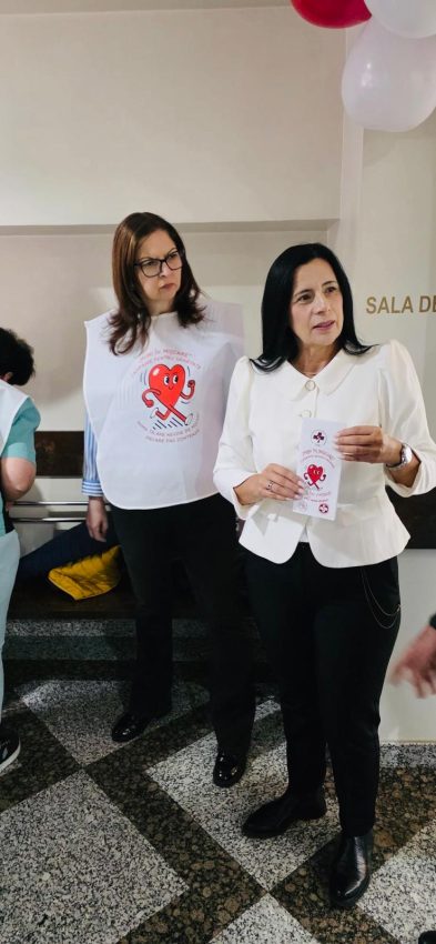 WhatsApp Image 2025 10 01 at 09.45.39 - ”INIMI ÎN MIȘCARE”, campanie pentru sănătate, lansată de OAMGMAMR Filiala Argeș, în parteneriat cu  Centrul Medical „Clubul Sănătății” și Școala Sanitară Postliceală „Prof. Dr. Nanu I. Muscel".