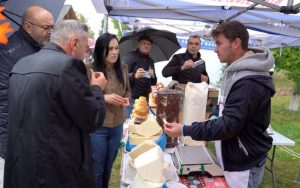 Târgul „ROD CU SPOR” de la Golești – trei zile de tradiție, gust autentic și meșteșug românesc 4 Sursă foto: FB CJ Arges