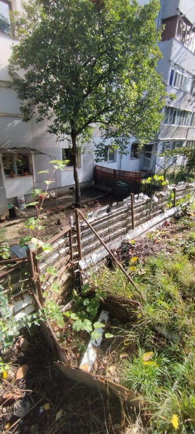 0aef8908 22a4 492a a7b3 1e313d31d0db - Pitești. Împrejmuiri improvizate desființate de autorități în cartierul Banat