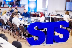 sts2 - STS caută specialiști în domenii importante ale serviciului
