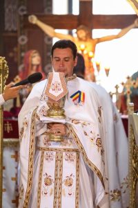 Aseară a slujit ultima oară, la Micești! Azi noapte, s-a stins părintele Ciprian la 48 de ani! 4 565087492 794809596798378 1225890992672330510 n - Aseară a slujit ultima oară, la Micești! Azi noapte, s-a stins părintele Ciprian la 48 de ani!