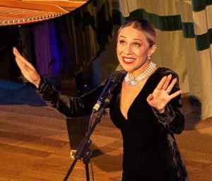 Viorica Pintilie - FilJazz Pitești Trio vă dau întâlnire duminică la Filarmonica Pitești