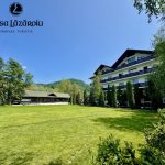 Relaxare pe malul lacului, în inima naturii – Casa Lăzăroiu 10 Casa Lazaroiu
