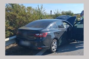 Accident pe A1! Implicate două vehicule 7 Accident A1