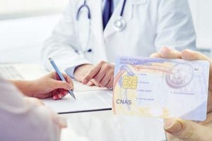 Doar 11% dintre argeșenii care și-au pierdut statutul de coasigurat au plătit contribuția la ANAF 5 asigurat - Doar 11% dintre argeșenii care și-au pierdut statutul de coasigurat au plătit contribuția la ANAF