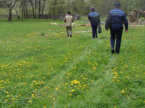 viata-la-tara-cfl-moarte-suspecta-magazia-cracaoani-15-04-2015