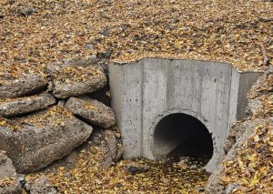Proiect finalizat: canalizarea pluvială modernizată pe strada Trivale – zona Schit Trivale 4 canal trivale - Proiect finalizat: canalizarea pluvială modernizată pe strada Trivale – zona Schit Trivale