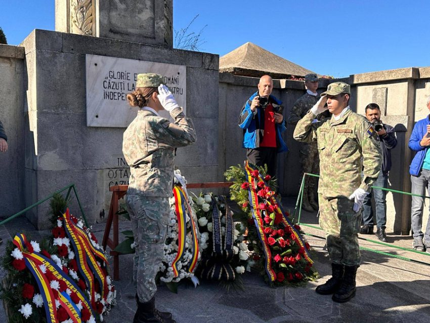deschidere ziua armatei la pitesti 1 Sursă foto: FB Cristian Gentea