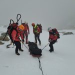 ARGEȘ. Un bărbat a murit după ce a căzut aproape 500 de metri din Vârful Lespezi! 15 interventie Salvamont Argeș