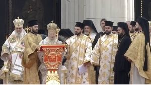 (Video) A început sfinţirea picturii Catedralei Naţionale 1 catedrala neamului