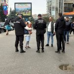 Cerșetori amendați de polițiștii locali din Pitești 10 25d2fcbf 2d2d 40e6 94a3 98de5c5587fd - Cerșetori amendați de polițiștii locali din Pitești