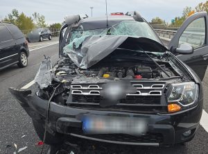 Accident pe Autostrada A1 București-Pitești! Trei vehicule implicate 6 6cc5fe35 8836 4815 b92e 38b39381b880 - Accident pe Autostrada A1 București-Pitești! Trei vehicule implicate