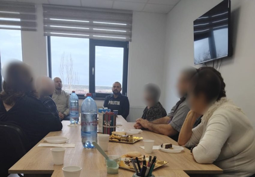 Centrul Multifunctional Comunitar deschidere Sursă= foto: FB Primăria Municipiului Pitești