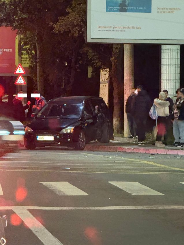 (Video) Incident rutier în zona Pitești Arena! Trafic afectat! 1 accident Pitești