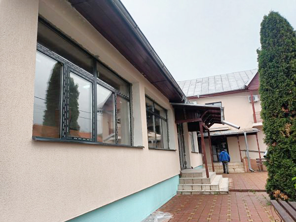 lucrari sediu primaria cosesti - Lucrări avansate la investiţiile în infrastructură și clădiri publice din comuna Coșești