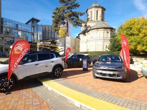 Este spectacol în Piața Milea! Super mașinile Eurial dau start Raliului! 3 eurial invest 5 - Este spectacol în Piața Milea! Super mașinile Eurial dau start Raliului!