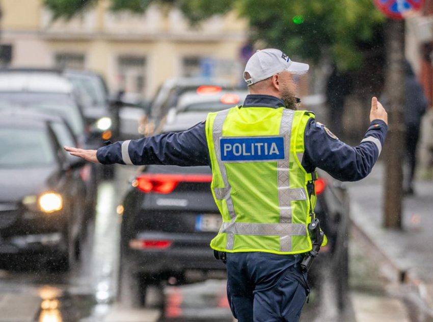 La doar 18 ani. Reținută după ce a fost depistată din nou la volan fără permis 10 Sursă foto: FB MAi