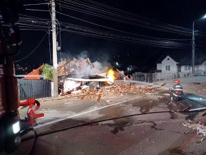 cats 1 - Explozie urmată de incendiu! Un bărbat a murit