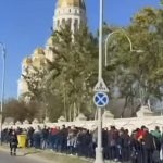 e7bfac41 0539 44b0 a5a9 d603ee25c0ee - Peste 170.000 de pelerini au trecut prin Sfântul Altar la Catedrala Națională