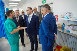 557591077 1254187749844692 8368364109397722749 n - Ministrul Sănătății în vizită la SJU Pitești