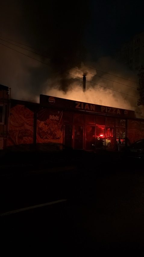 Incendiu la o pizzerie din Găvana 1 42e1b01b cc47 4469 bc9f d6a2e3e70189 - Incendiu la o pizzerie din Găvana