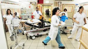 poze generice - La Spitalul Județean de Urgență Pitești medicii ajung să facă și 8-10 gărzi pe lună!