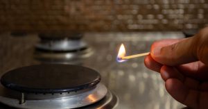 aGFzaD1hZmYyOTE1MzhkNzIzMDBhZWUyZGUzZjcwNmU4MDYxMg.thumb - Cetățenii de pe trei străzi din Pitești au rămas astăzi fără gaze