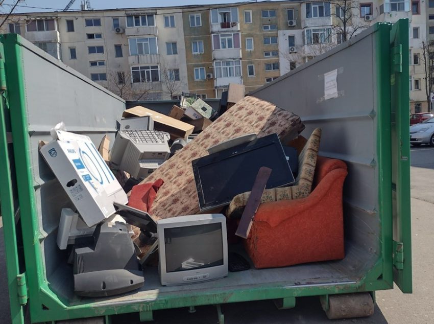 gunoi generic Sursă foto: Facebook Primăria Municipiului Pitești