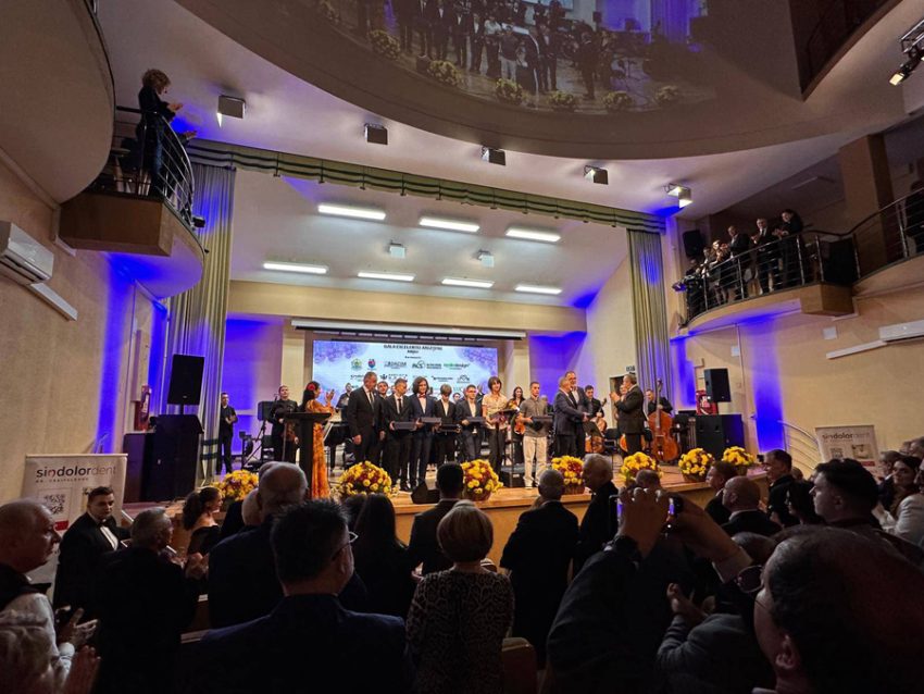 gentea excelenta 1 Sursă foto: FBCristianGentea