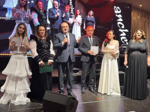 Mesaj de apreciere pentru presa locală: ”Apreciez contribuția constantă la informarea corectă și echilibrată” 1 Sursă foto: FBCristianGentea