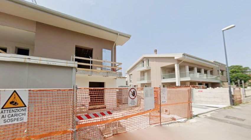 Familia Rădulescu construieşte două blocuri Maia în Italia 2 2 blocuri Maia Italia Sona Via della Concordia