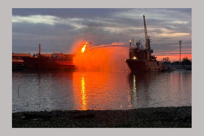 incendiu nava granita Ucraina