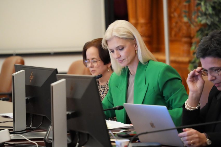 Sursă foto: FB ALina Gorghiu