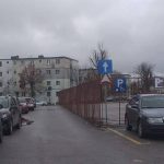 Sens unic introdus pe aleea dintre blocul 42 și Școala „Negru Vodă” din Trivale 11 Sursă foto: FB Primăria MunicipiuluiPitești.