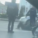 Accident în Războieni. Pieton lovit de o mașină 13 b228b5c0 fb57 4abe a43e 05775f8937a2 - Accident în Războieni. Pieton lovit de o mașină